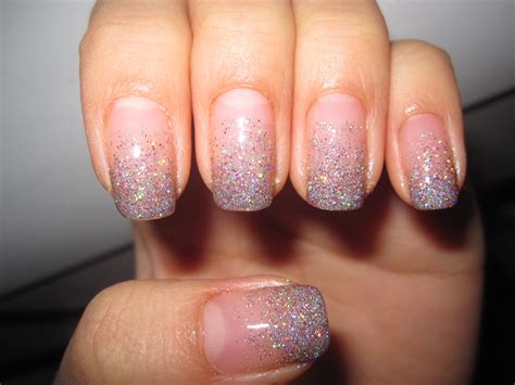 New Year’s Eve beauty – add sparkle to your look – LifeStuffs