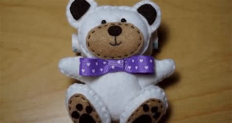 Cara Membuat Boneka Beruang dari Kain Flanel yang Mudah ...