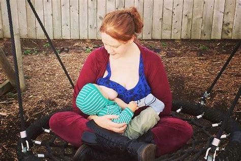 Breastfeeding Protest Mirror Online