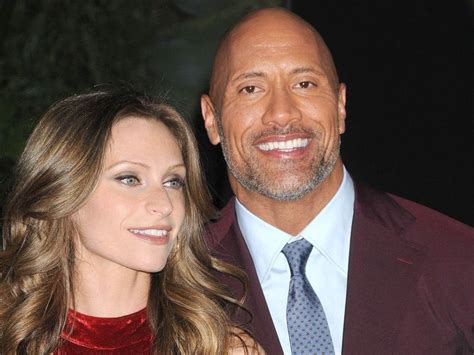 Dwayne douglas johnson, also known as the rock, was born on may 2, 1972 in hayward, california. Dwayne Johnson hat endlich seine Lauren Hashian geheiratet ...