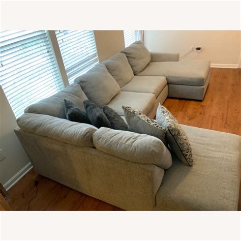 Broyhill Furniture Grey Sectional Aptdeco