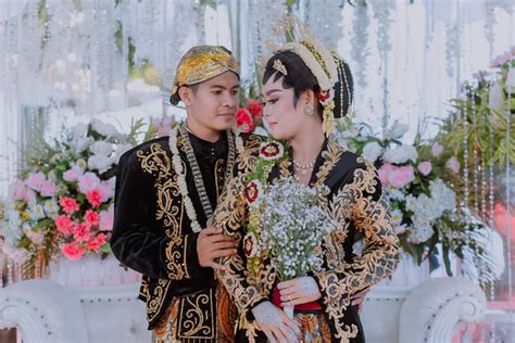 Menengok Pentingnya Tradisi Hitungan Weton Dalam Pernikahan Masyarakat