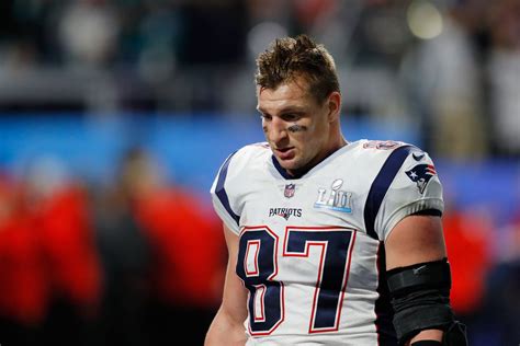 Patriots tight end Rob Gronkowski noncommittal on returning in 2018 