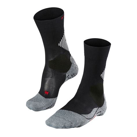 Falke sportsocken für herren mit innovativen aufbau sorgen für die richtige kraftübertragung bei vielen sportarten. Falke Sportsocken Herren im Test 2020 » Die Top 10 im ...