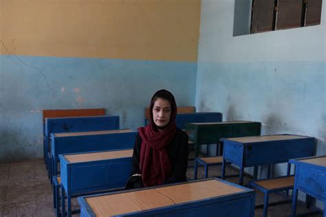 Afghan Girls Stuck At Home As They Wait For The Taliban Plan To Re Open