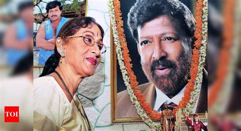 Vishnuvardhan Memorial Heads To Mysuru Kannada Movie News Times Of India