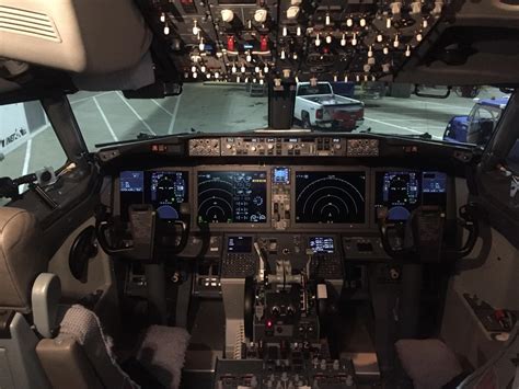 That New 737 Max Flight Deck Smell Raviation