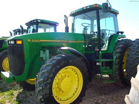 1994 John Deere 8300 Tractors Row Crop 100hp John Deere