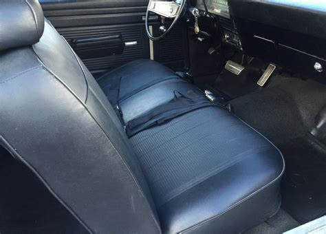 Bench Seat Int Chevy Nova Car Show New Tyres