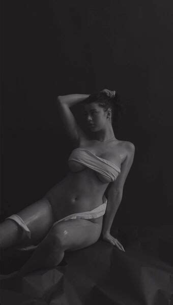 Krotchy Sarah Mcdaniel Nude Leaks Onlyfans Leaked Models Naked