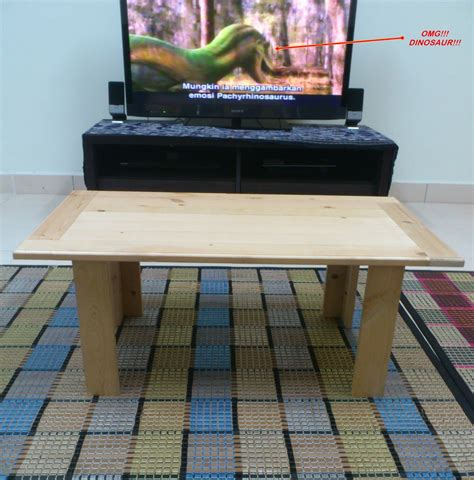 Sore iseng cara membuat meja kayu kecil dari palet jati belanda pinewood untuk meja televisi pesenan temen buat di kantornya. Meja Jepun Kayu Pallet Menarik Diy | Desainrumahid.com
