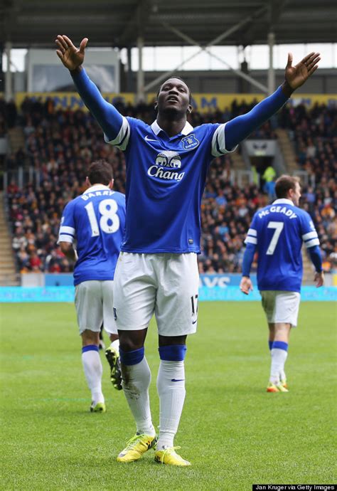 As soon as kevin de bruyne begins. Romelu Lukaku Signs For Everton In £28m Record Deal ...