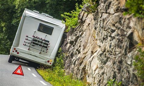 Looking to insure a commercial vehicle. How Much Does Travel Trailer Insurance Cost? | Kempoo.com