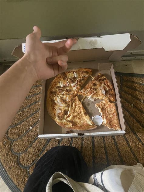 Grandma Syn On Twitter RT Bigdaddyiris Another Fucking Pizza