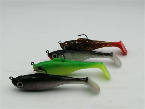 New Custom Color Plastic Fishing Lures Soft Bait With Hook Minnow Lead