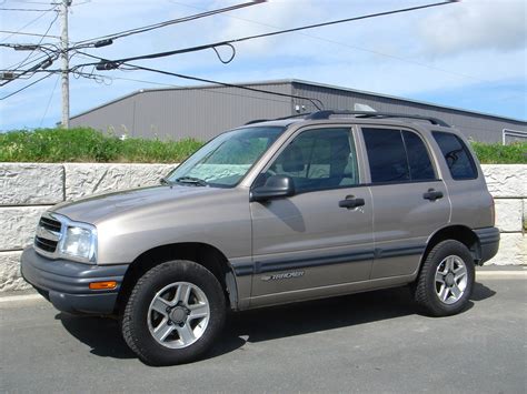 Save $1,278 on a used chevrolet tracker near you. 2002 Chevrolet Tracker - Information and photos - MOMENTcar