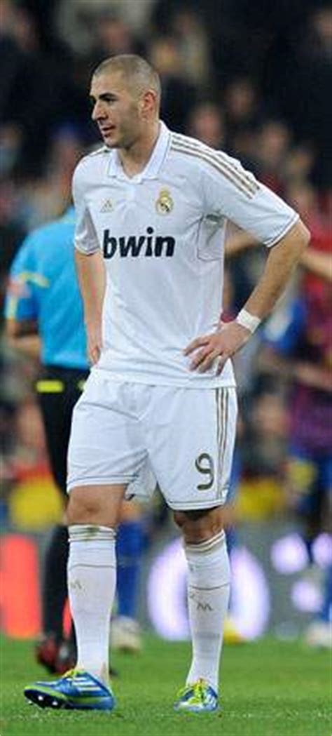 The website contains a statistic about the performance data of the player. Karim Benzema - EcuRed