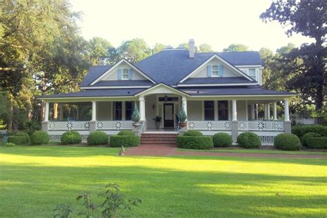 Dream House As Seen In Tallahassee Fl Wrap Around Porch Craftsman
