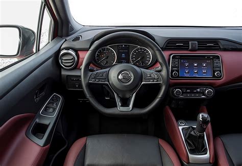 2017 nissan micra'nın tasarımı 2015 cenevre fuarı'nda tanıtılan sway konsepti ile benzer olacak.şuan için hiçbir ipuucu vermeyen 2017 nissan micra, selefine göre daha geniş ve büyük olacak. NISSAN Micra 5 Doors specs & photos - 2017, 2018, 2019 ...