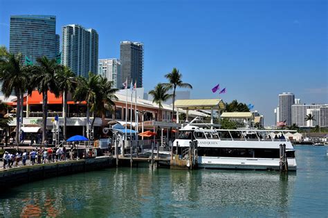 Miamarina At Bayside Marketplace In Miami Florida Encircle Photos