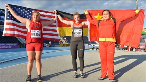 Nov 16, 2018 · the men's shot weighs 7.26 kg and the women's shot, an olympic event since 1948, weighs 4 kg. World Junior Championship: Women's Shot Put [Results ...