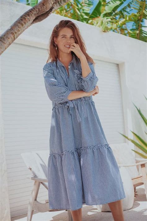 Passe um verão com os pés frescos com a nossa colecção de sandálias femininas. Vestidos soltos 90's para o verão 20/21! - Alessandra ...
