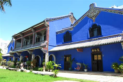 But perhaps most beloved for its street food , tourists fly in to george town from across asia to taste the. Cheong Fatt Tze Mansion in Penang - Georgetown Attractions