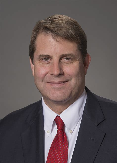 Flowers bakeries, llc manufactures bakery products. Flowers Foods Names Heeth Varnedoe Chief Transformation ...