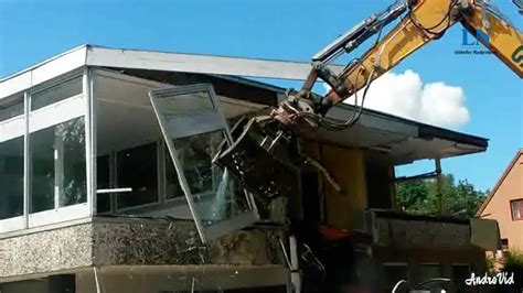 Das ausflugsziel freilichtmuseum seiffen wird von 34 wanderern empfohlen. Eutin: Haus des Gastes wird abgerissen - YouTube