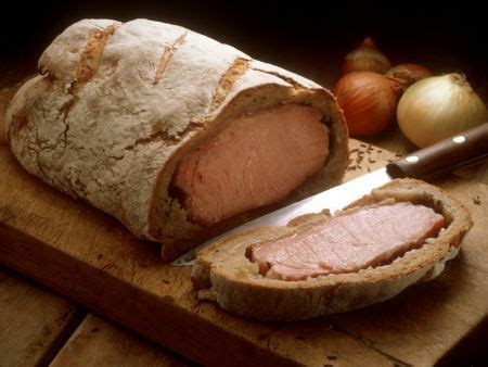 Kassler mit Brotteighülle Rezept