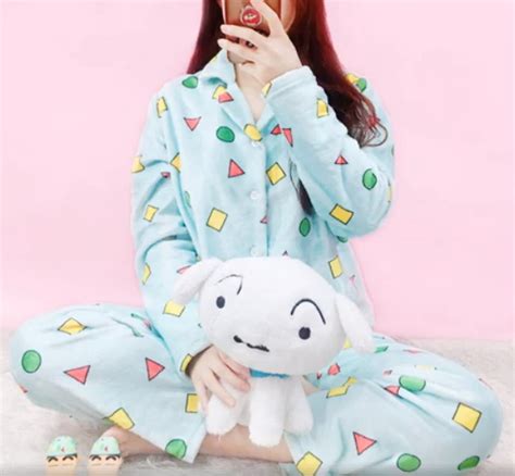 기존 와디즈펀딩 때보다 더 할인된 4~5만 가격이라 가성비로 사볼법 합니다. 품절대란 일으킨 스파오 '짱구 파자마' 겨울 버전 나온다 ...