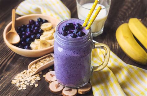 And it even makes the smoothie creamier. 12 High-Calorie Smoothie Recipes for Weight Gain | Vibrant Happy Healthy