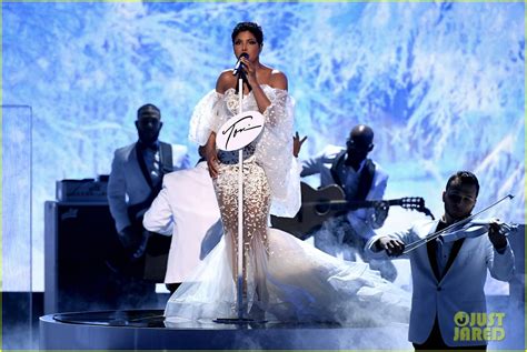 Toni Braxton Brings Un Break My Heart Back To Amas She Sounds Incredible Video Photo