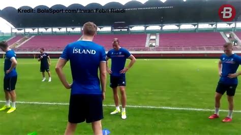 Timnas Islandia Lakukan Uji Lapangan Di Stadion Maguwo Harjo Sleman