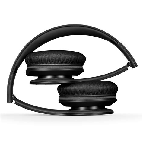 With up to 40 hours of battery life, beats solo3 wireless are your perfect everyday headphones. Наушники Beats Solo HD (2014) Matte Black купить