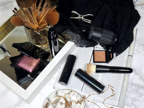 The unique delivery system lets you build up to the. | Review | Surratt Dew Drop Foundation | PRETTY IS MY ...