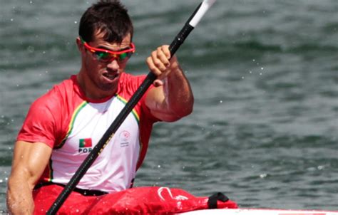 Fernando pimenta disputou, este sábado, a final de k1 1000 metros nos mundiais de canoagem, onde partia como campeão do mundo em título. Caras | Fernando Pimenta conquista medalha de bronze