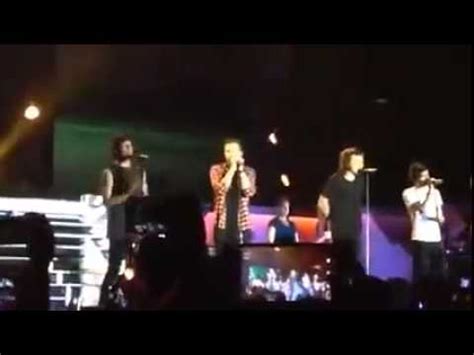 He had an early love for singing and performing, and at the age of 17 he competed in the television competition the x factor. Zayn Malik Last Moments With One Direction At His Last ...