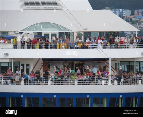 Cruise Ship Passengers Stock Photo Alamy