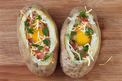 Idaho Sunrise Eggs And Bacon Potato Bowls Recipe Gimme