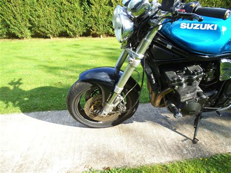Get the latest specifications for suzuki gsf 1200 1999 motorcycle from mbike.com! 1999 SUZUKI BANDIT GSF 1200 streetfighter
