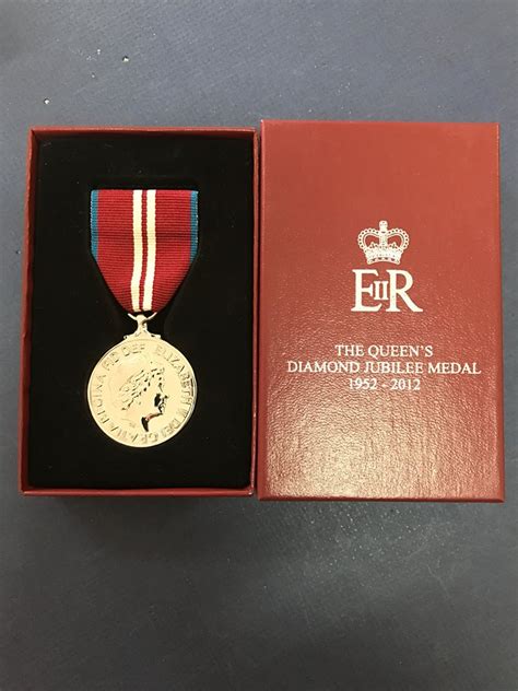 Original Case Replica Queens Diamond Jubilee Medal Full Size
