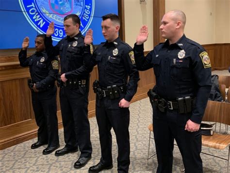 Taunton Police Department Welcomes Four New Officers To The Force New Bedford Guide
