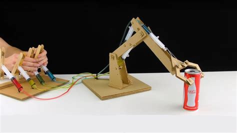 How To Make A Hydraulic Cardboard Robotic Arm Robot Arm Cardboard