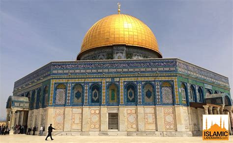 The second house of allah swt to be established on earth, after the ka'bah in makkah. The Dome of the Rock - IslamicLandmarks.com