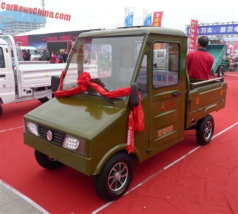Shandong Ev Expo In China The Hongdi Little Flying Tiger Mini Truck