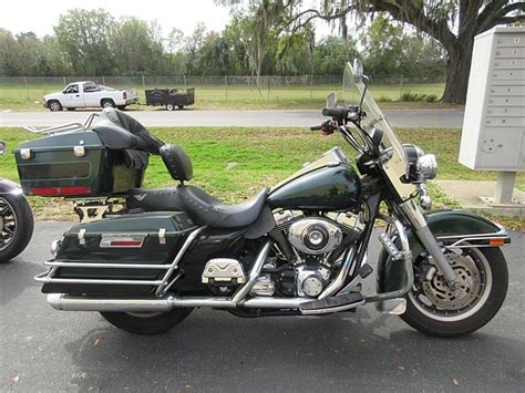 2004 Harley Davidson Flhpi Road King Police Green