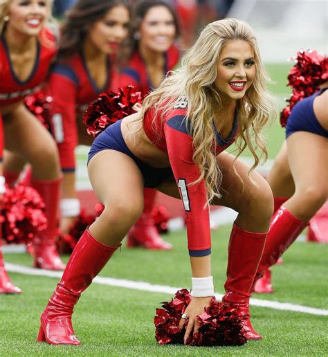 Cheerleaders In A Freezing Nfl Weekend Foto 6 De 12 Marca English