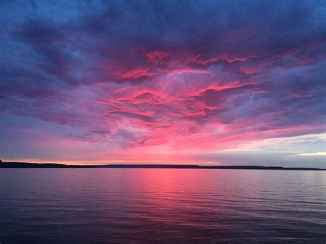Caught This Incredible Sunset Over Big Bay In Canada Rpics