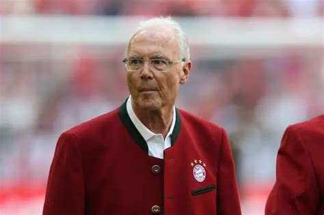 Franz beckenbauer ist ein ehemaliger fußballspieler aus германия, (* 11 сент. PSG - Bayern : Beckenbauer "Je ne leur trouve pas de ...